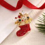 Ins Christmas Cute Brooch Pendant Clothing Pin Fashion Accessories Design Sense Jewelry Niche Simple Decoration - Image 10
